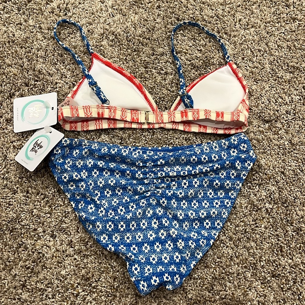 NWT Indigo Rein two piece swimsuit size medium - Picture 2 of 5
